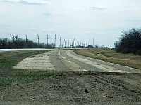 USA - Odell IL - Abandoned 4 lane Route 66 2 (8 Apr 2009)